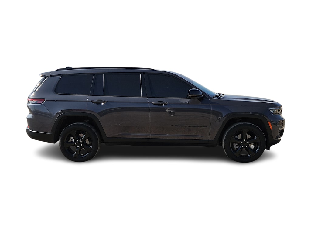 Thumbnail: 2025 Jeep Grand Cherokee L - 23