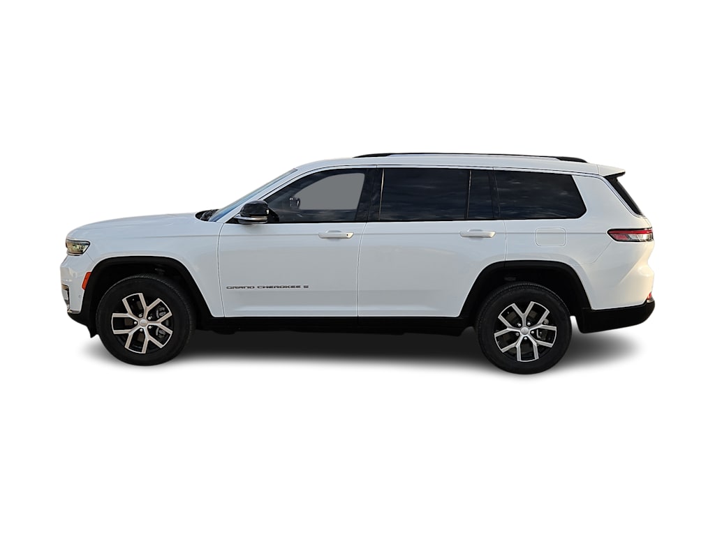Thumbnail: 2023 Jeep Grand Cherokee L - 3