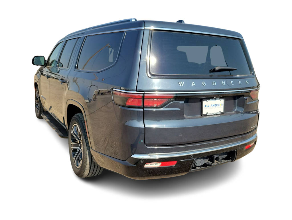 Thumbnail: 2023 Jeep Wagoneer - 26