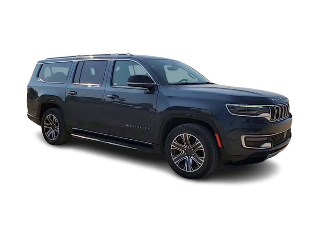 Thumbnail: 2023 Jeep Wagoneer - 21