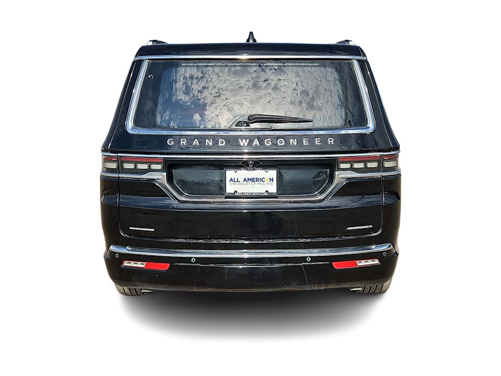 Thumbnail: 2023 Jeep Grand Wagoneer - 20