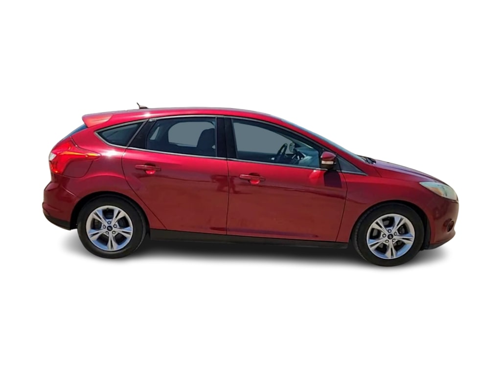 Thumbnail: 2014 Ford Focus - 23