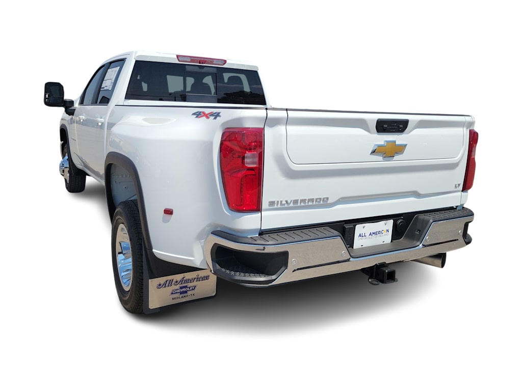 Thumbnail: 2026 Chevrolet Silverado 3500 - 4