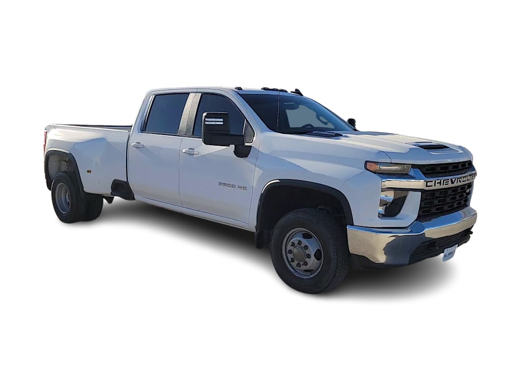 Thumbnail: 2023 Chevrolet Silverado 3500 - 17