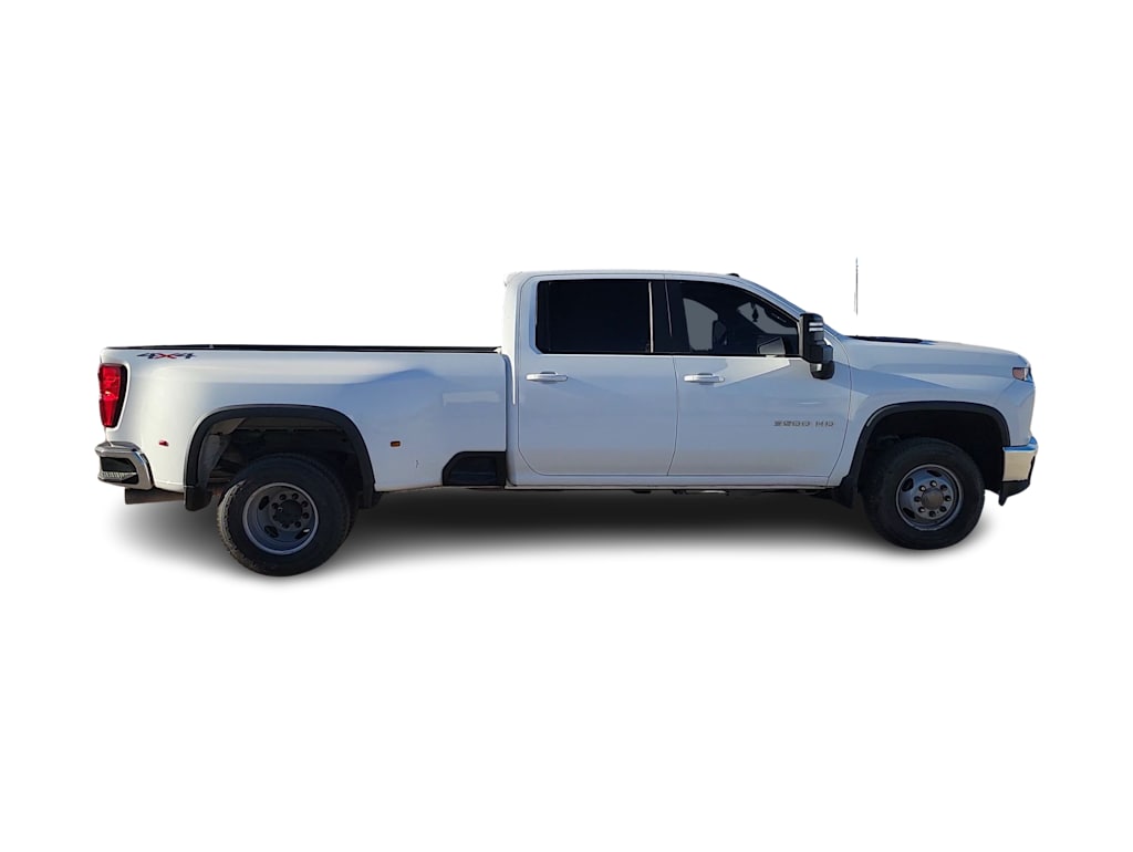 Thumbnail: 2023 Chevrolet Silverado 3500 - 21
