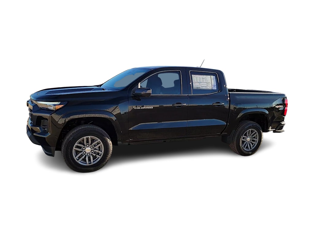 Thumbnail: 2026 Chevrolet Colorado - 3
