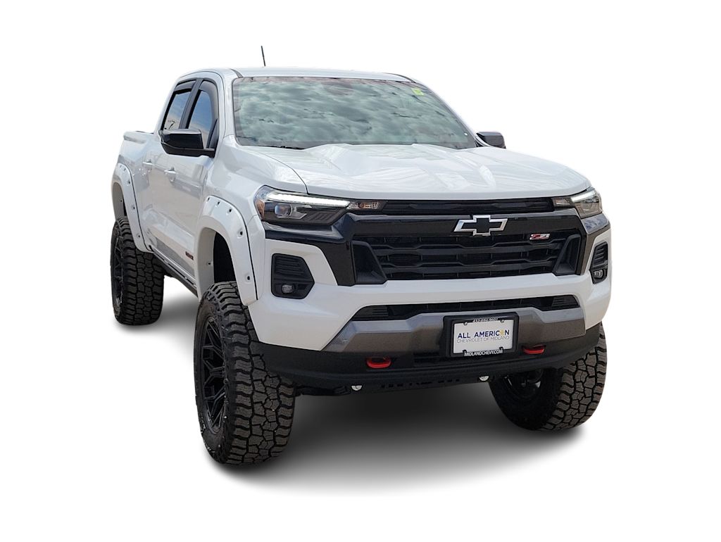 Thumbnail: 2026 Chevrolet Colorado - 17