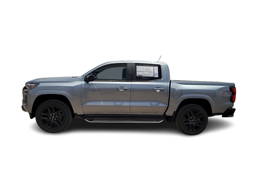Thumbnail: 2025 Chevrolet Colorado - 3