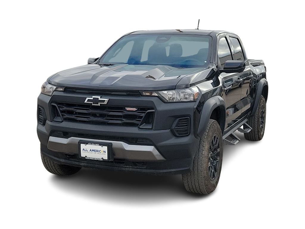 Thumbnail: 2024 Chevrolet Colorado - 18