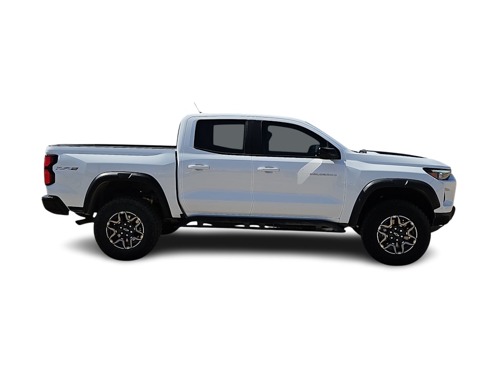 Thumbnail: 2024 Chevrolet Colorado - 22