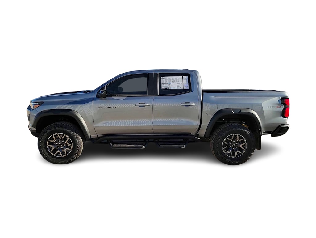 Thumbnail: 2026 Chevrolet Colorado - 3