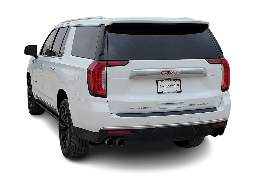 Thumbnail: 2022 GMC Yukon XL - 4