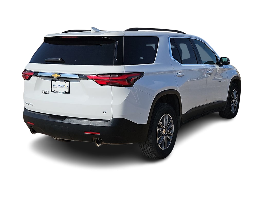 Thumbnail: 2023 Chevrolet Traverse - 22