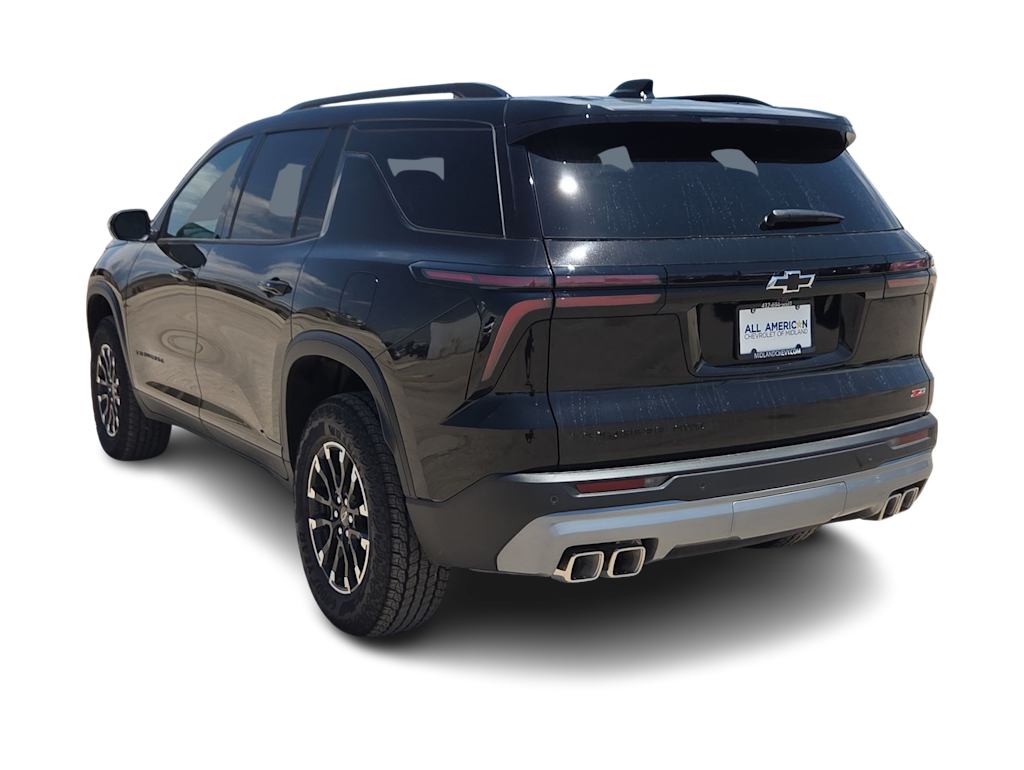 Thumbnail: 2026 Chevrolet Traverse - 4