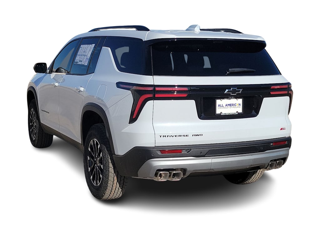 Thumbnail: 2026 Chevrolet Traverse - 4