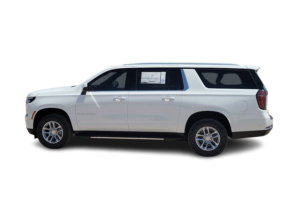 Thumbnail: 2026 Chevrolet Suburban - 3