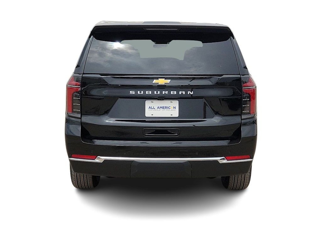 Thumbnail: 2026 Chevrolet Suburban - 3