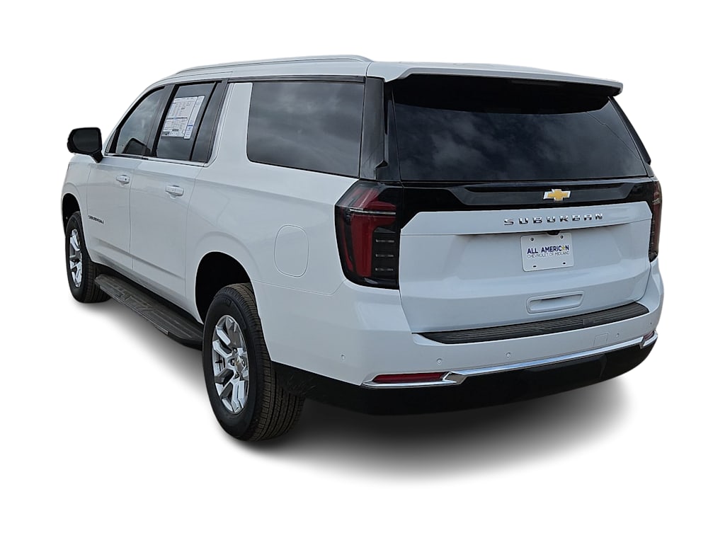 Thumbnail: 2026 Chevrolet Suburban - 4