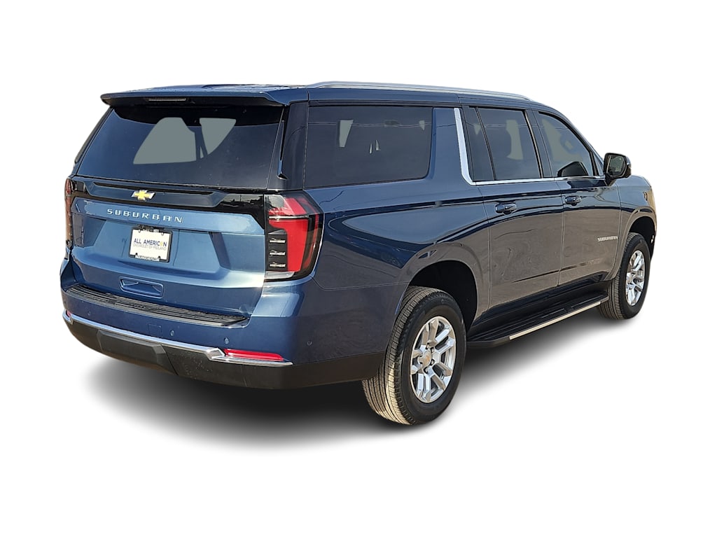 Thumbnail: 2026 Chevrolet Suburban - 21