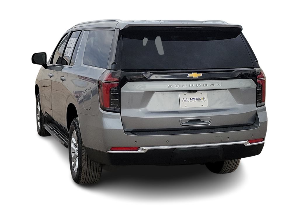 Thumbnail: 2026 Chevrolet Suburban - 18