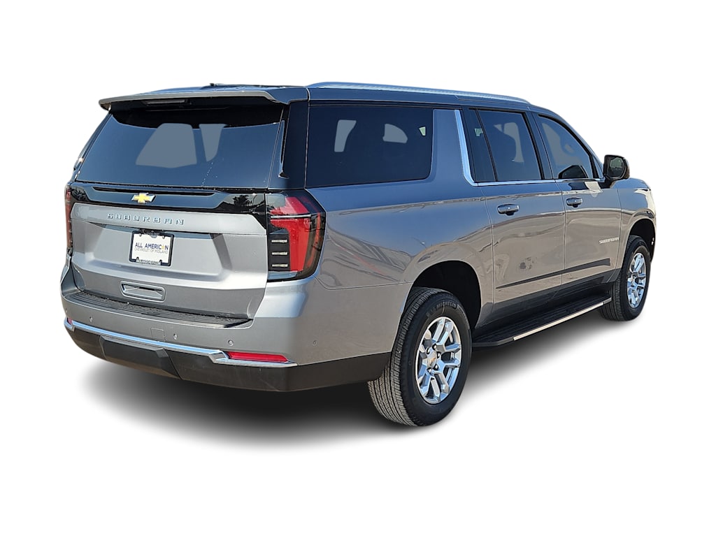 Thumbnail: 2026 Chevrolet Suburban - 22