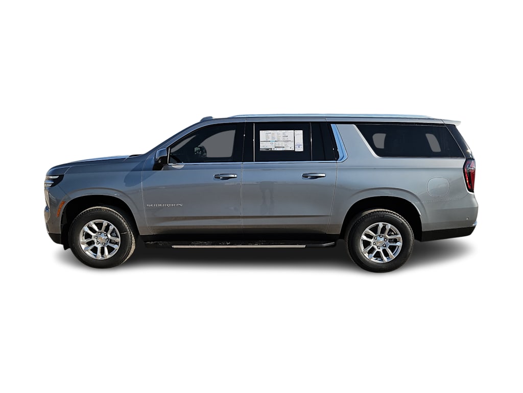 Thumbnail: 2026 Chevrolet Suburban - 3
