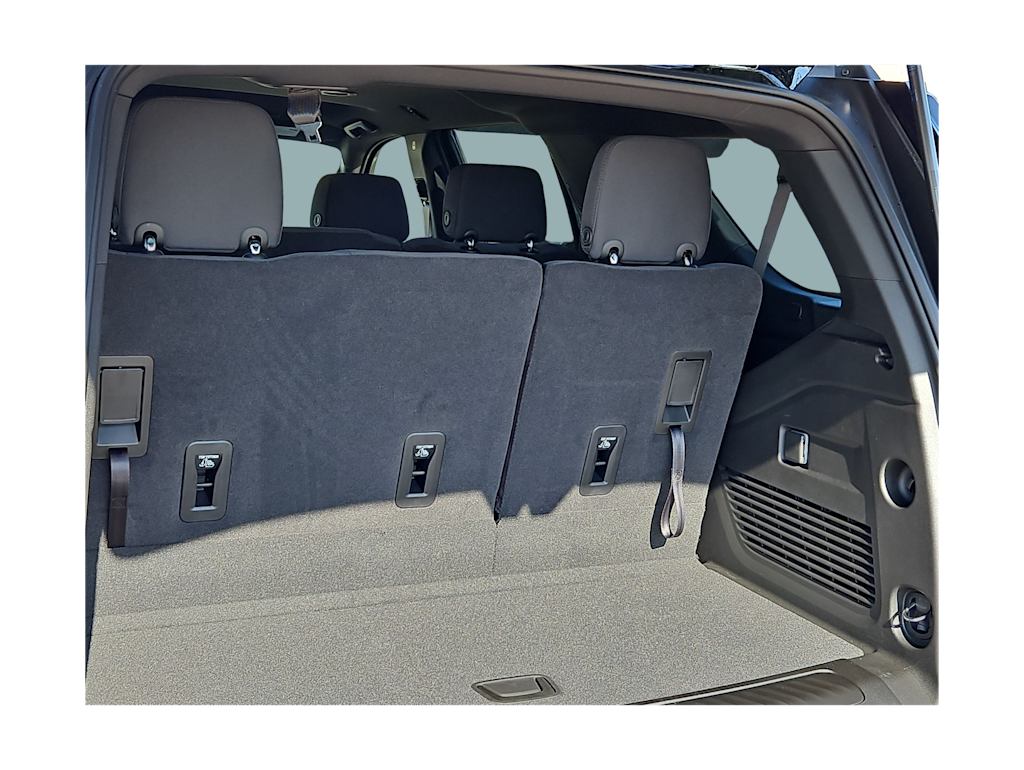 Thumbnail: 2026 Chevrolet Tahoe - 17