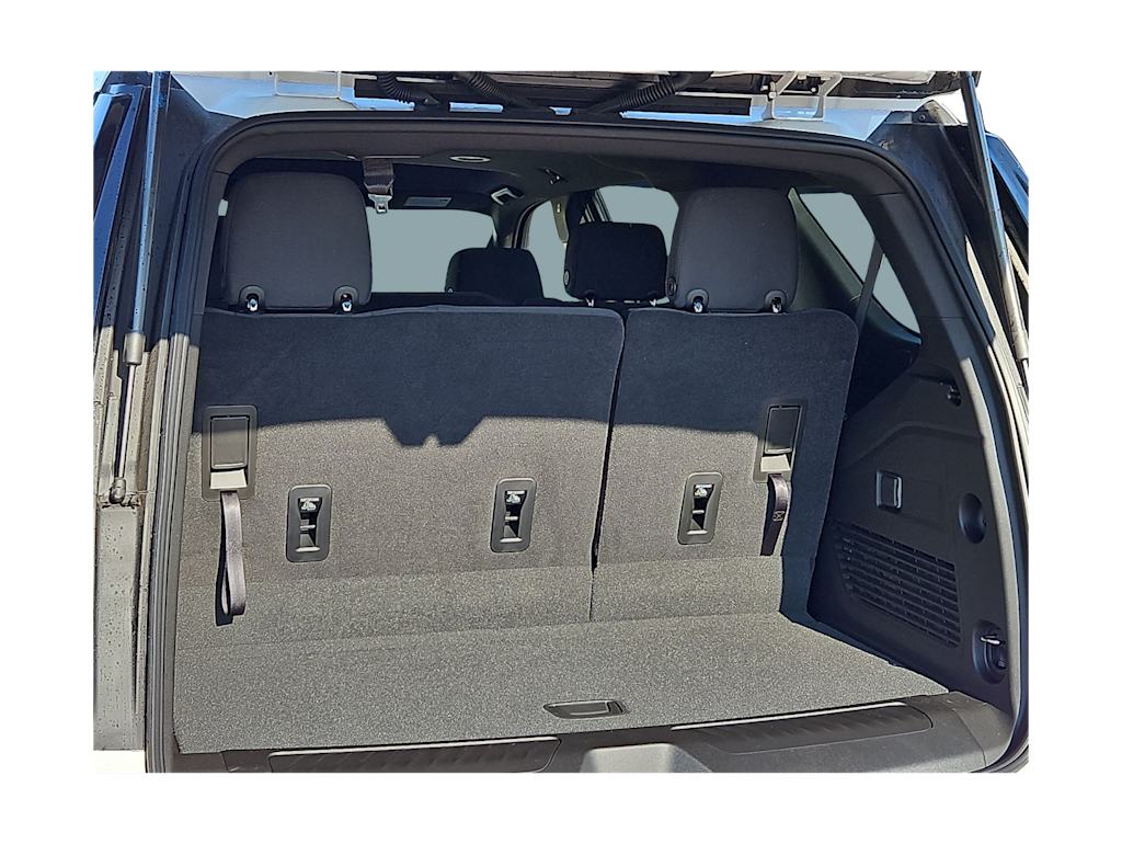 Thumbnail: 2026 Chevrolet Tahoe - 17
