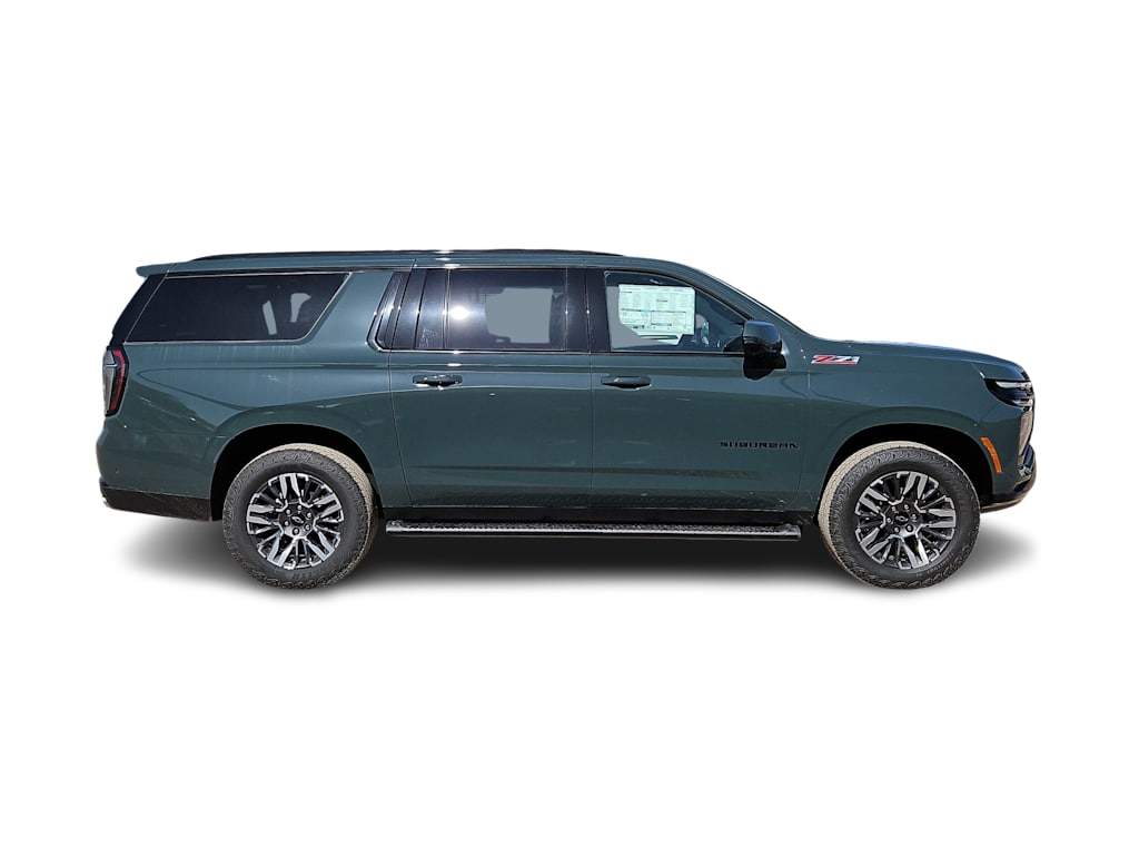 Thumbnail: 2026 Chevrolet Suburban - 20