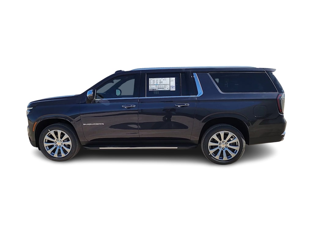 Thumbnail: 2025 Chevrolet Suburban - 3
