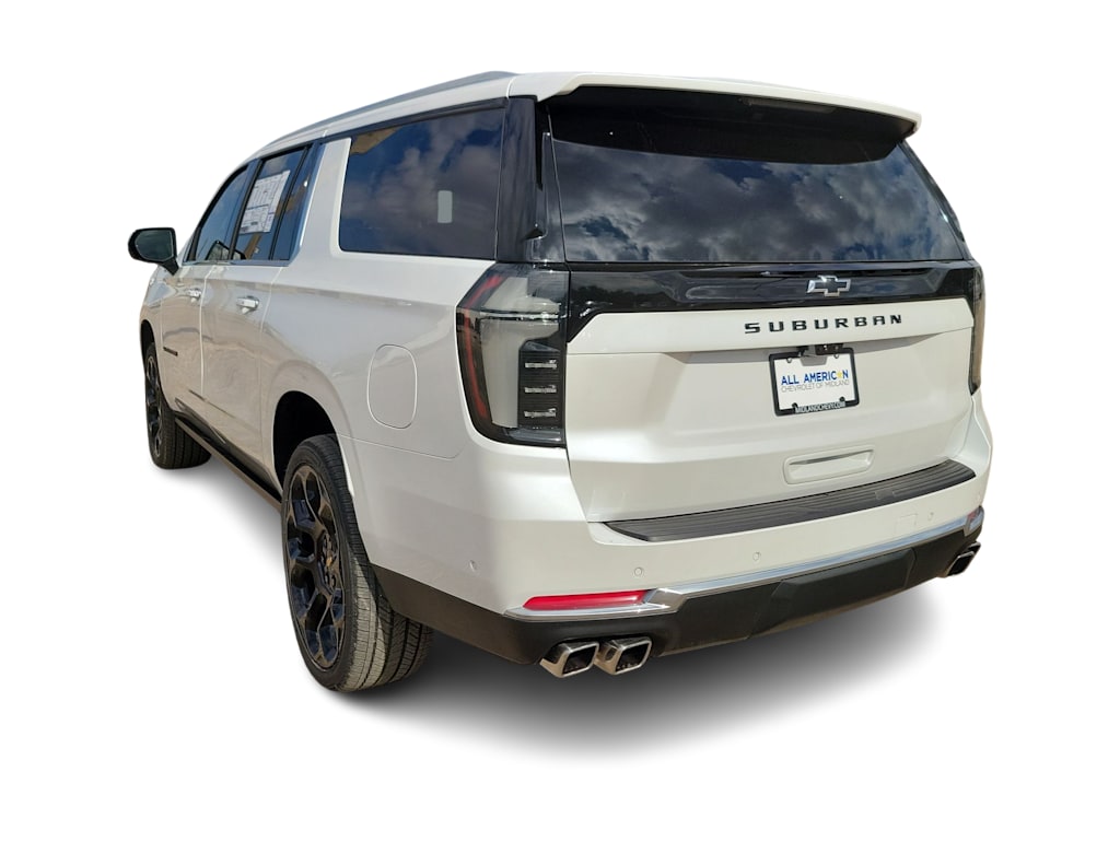 Thumbnail: 2025 Chevrolet Suburban - 4