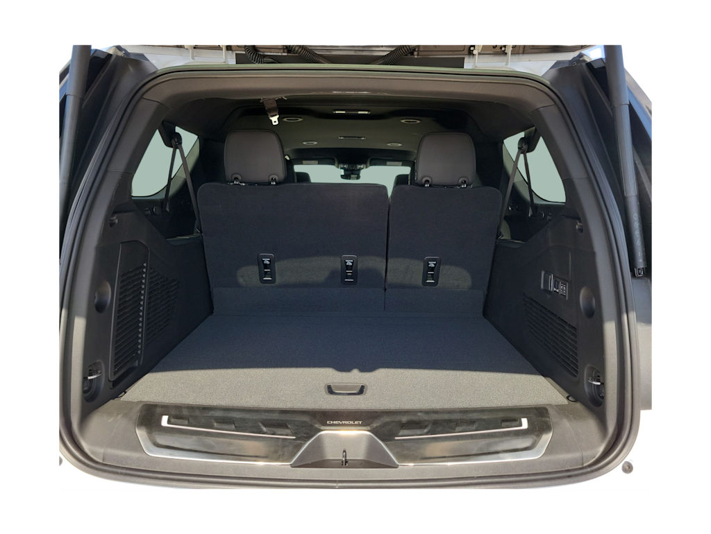 Thumbnail: 2025 Chevrolet Suburban - 17