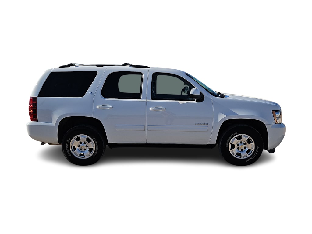 Thumbnail: 2013 Chevrolet Tahoe - 23