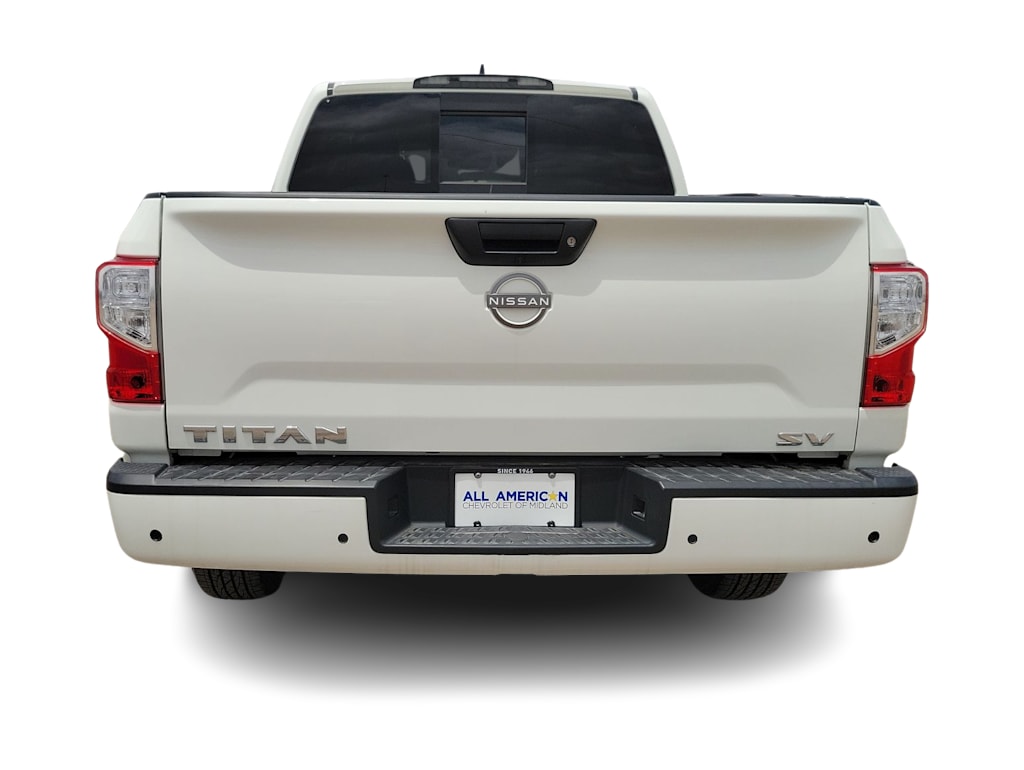 Thumbnail: 2023 Nissan Titan - 25