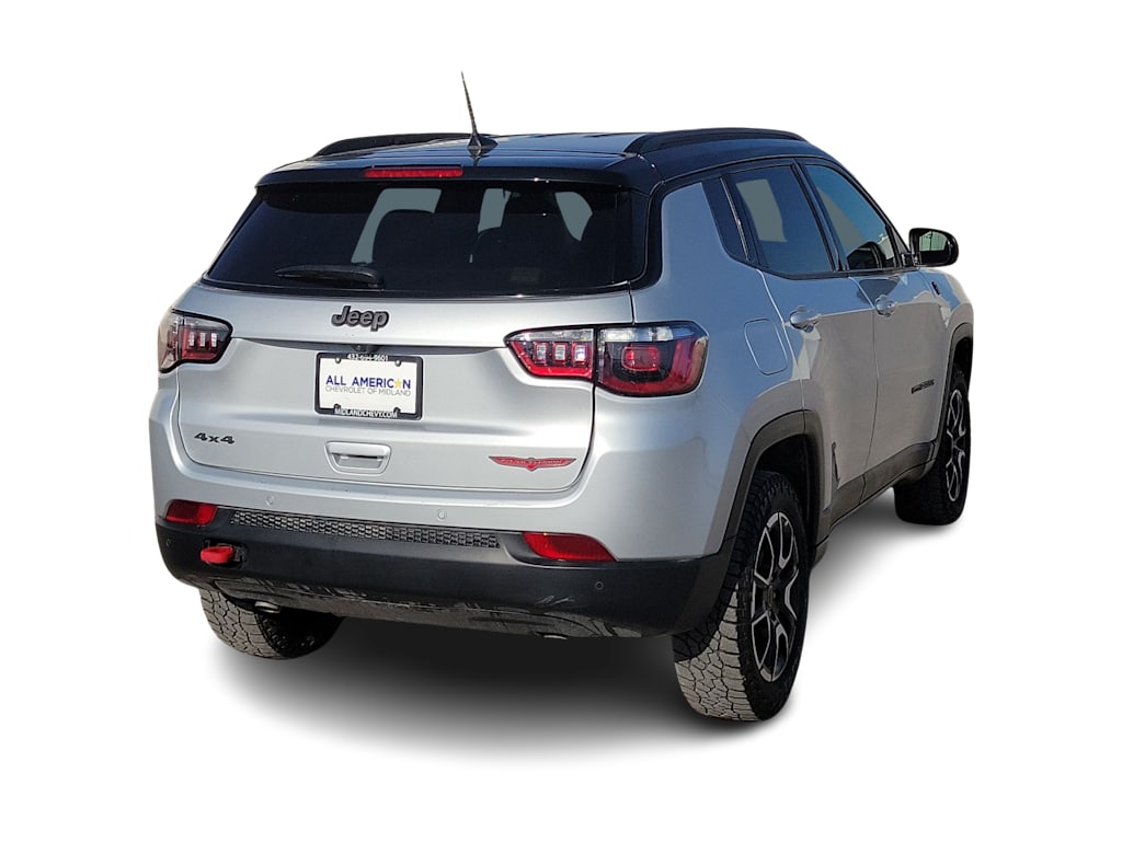 Thumbnail: 2025 Jeep Compass - 20