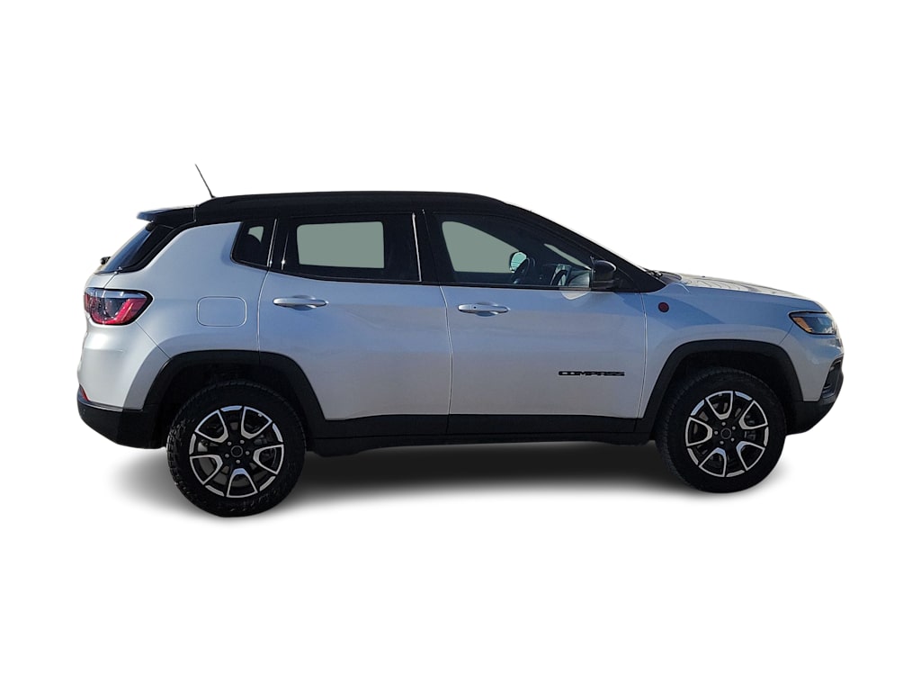 Thumbnail: 2025 Jeep Compass - 21