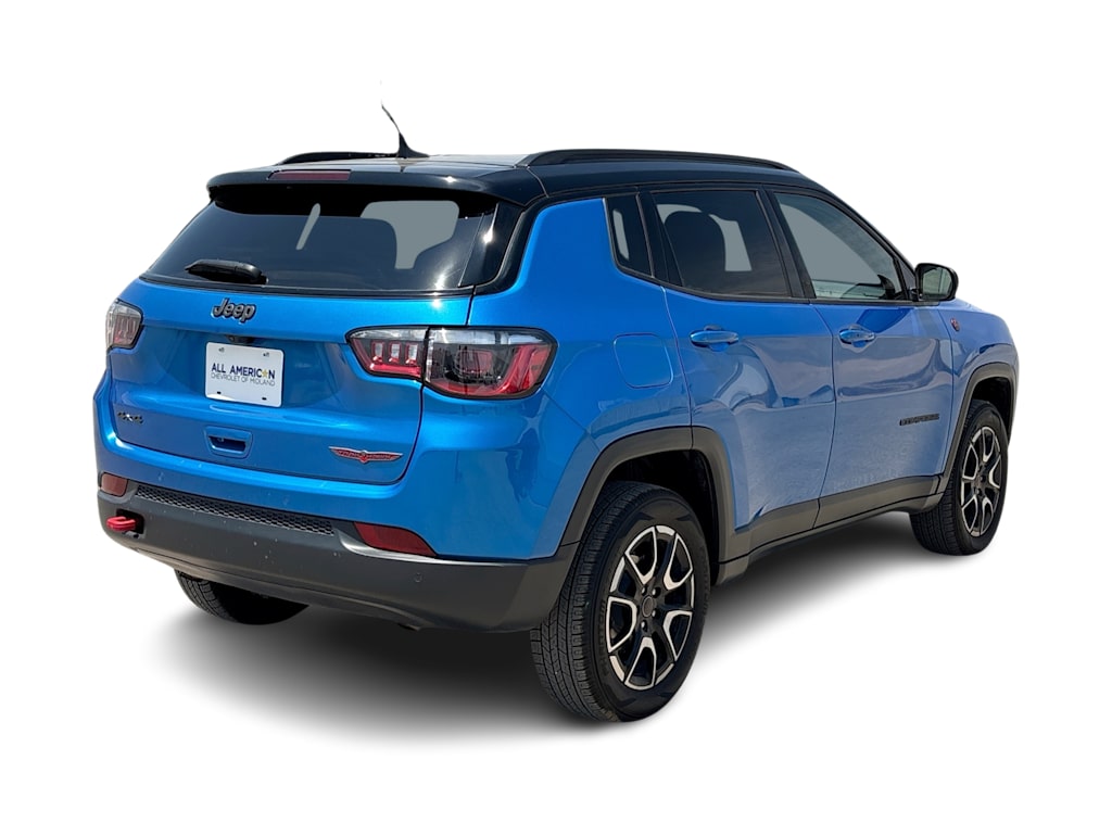 Thumbnail: 2025 Jeep Compass - 21