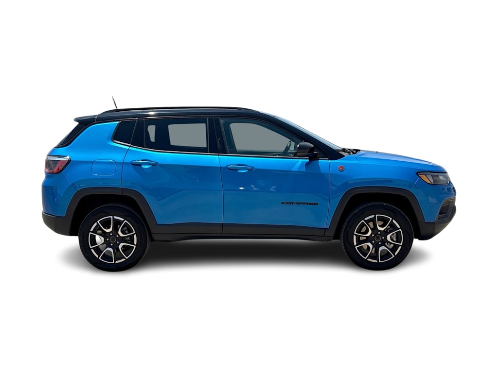 Thumbnail: 2025 Jeep Compass - 22