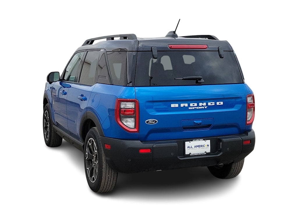 Thumbnail: 2025 Ford Bronco Sport - 4