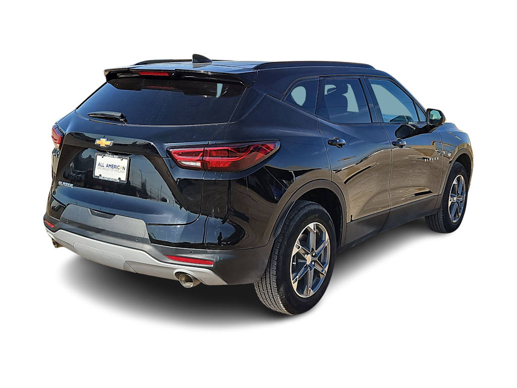 Thumbnail: 2024 Chevrolet Blazer - 23