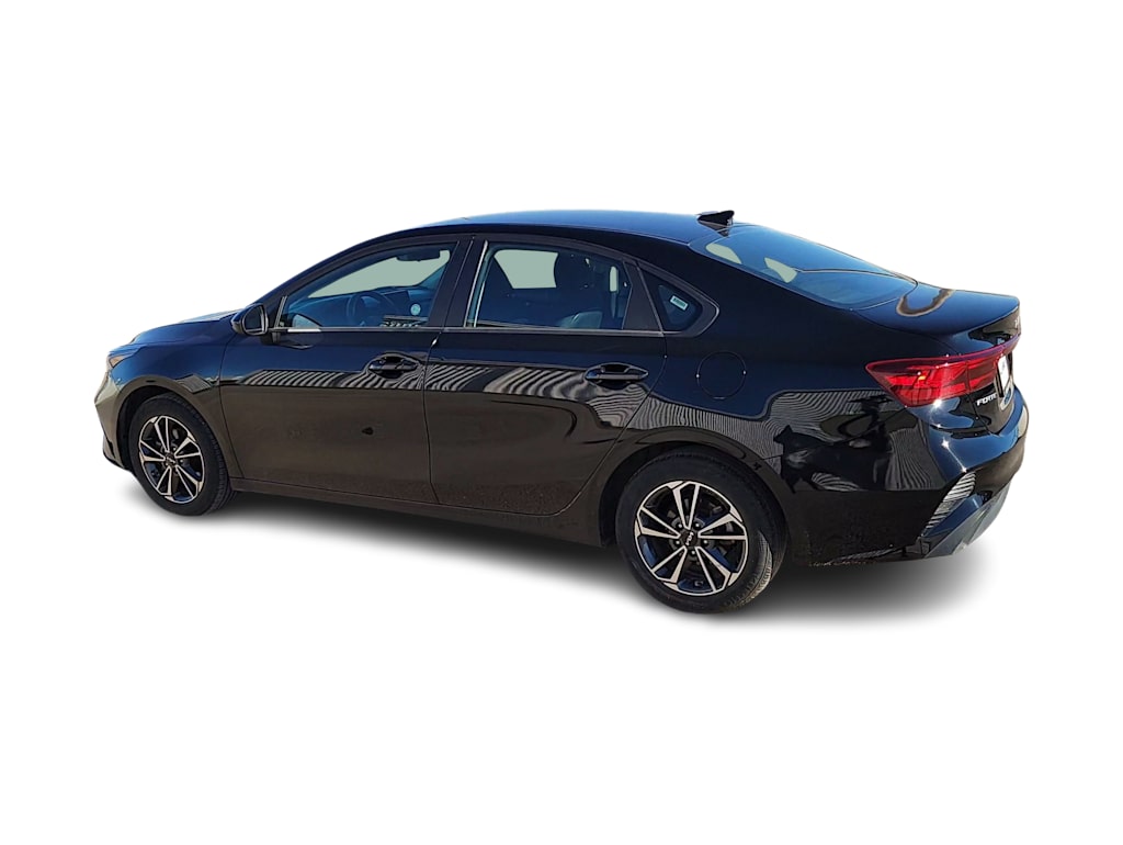 Thumbnail: 2024 Kia Forte - 20