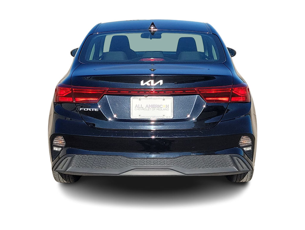 Thumbnail: 2024 Kia Forte - 24
