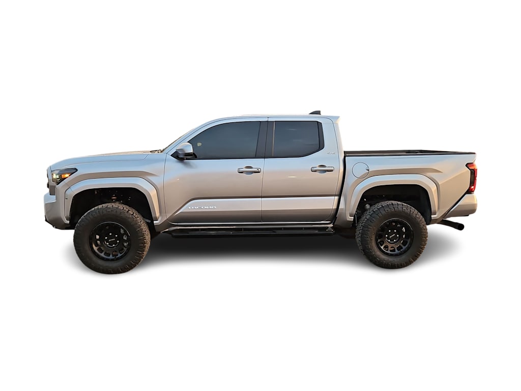 Thumbnail: 2025 Toyota Tacoma - 3
