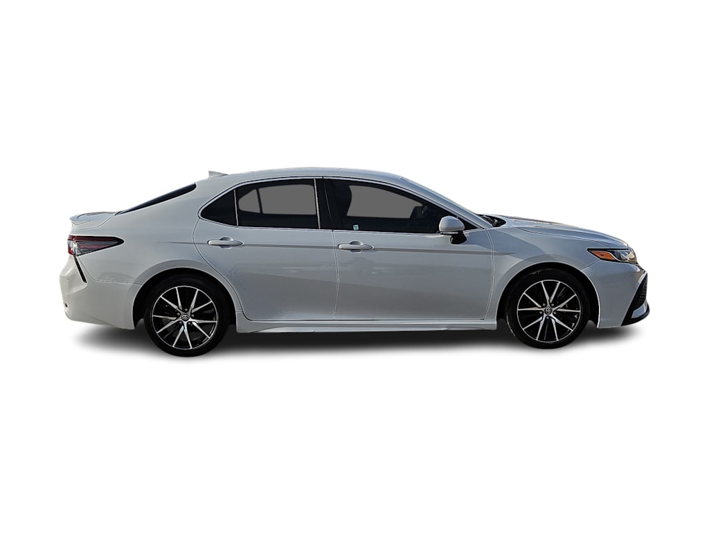 Thumbnail: 2023 Toyota Camry - 24