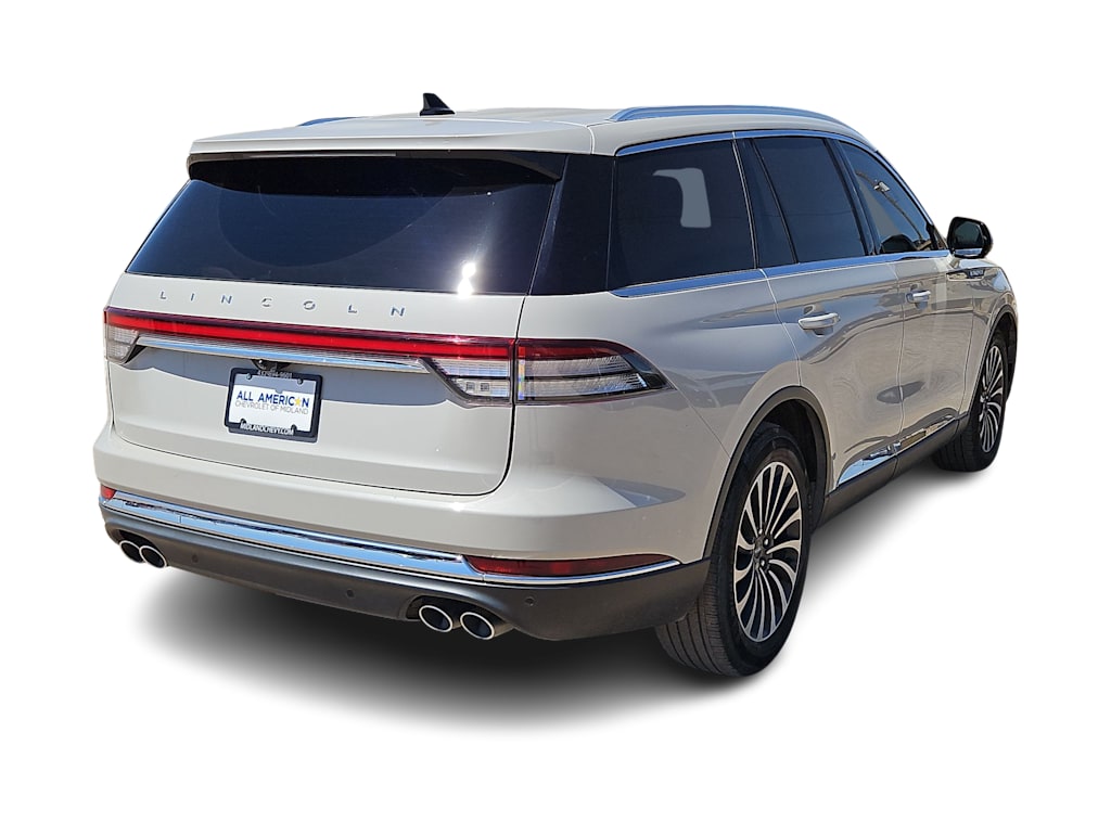 Thumbnail: 2023 Lincoln Aviator - 21