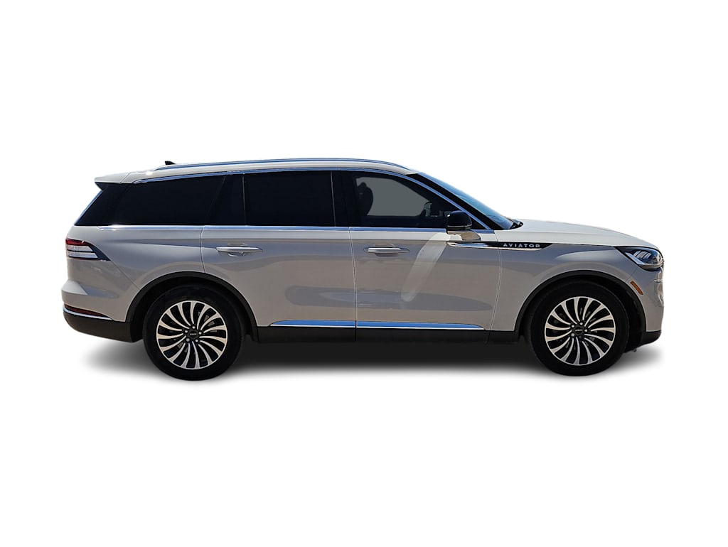Thumbnail: 2023 Lincoln Aviator - 22