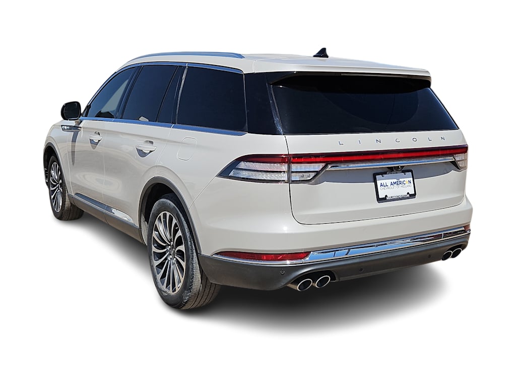 Thumbnail: 2023 Lincoln Aviator - 4