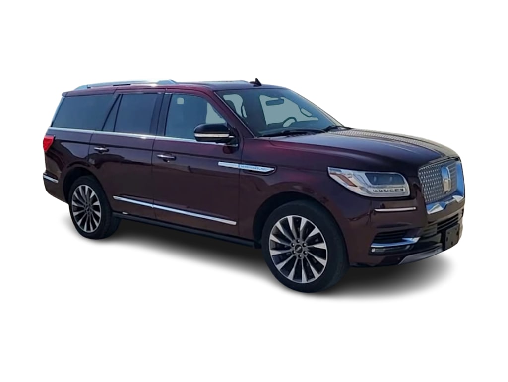 Thumbnail: 2021 Lincoln Navigator - 17
