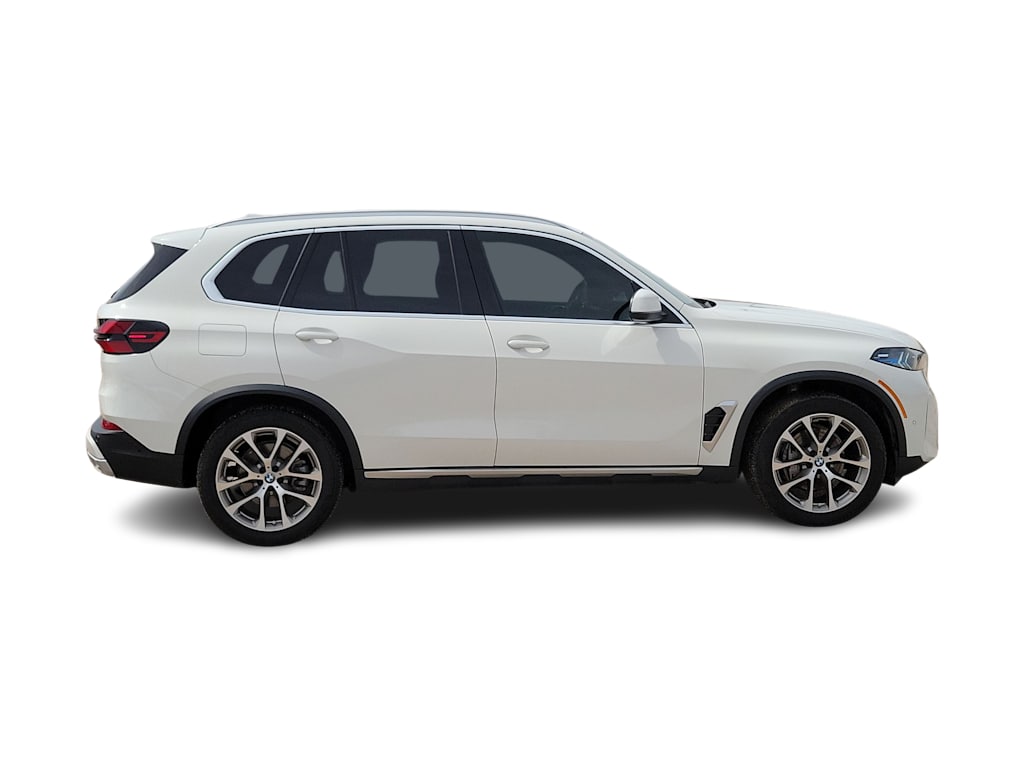Thumbnail: 2025 BMW X5 - 21