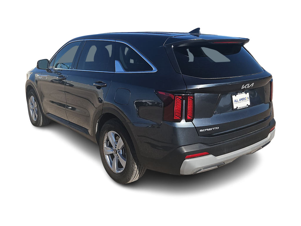 Thumbnail: 2024 Kia Sorento - 4